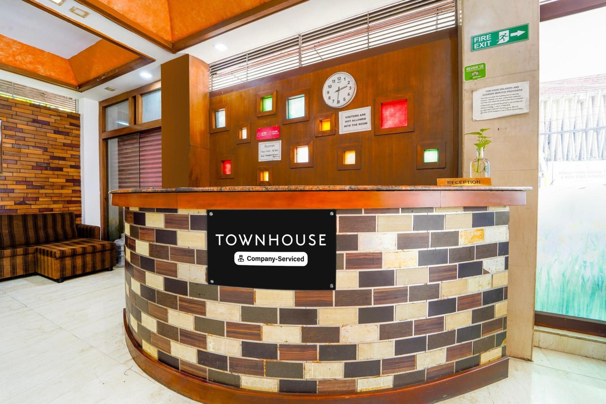 Super Townhouse City Center Ernakulam Kochi Extérieur photo